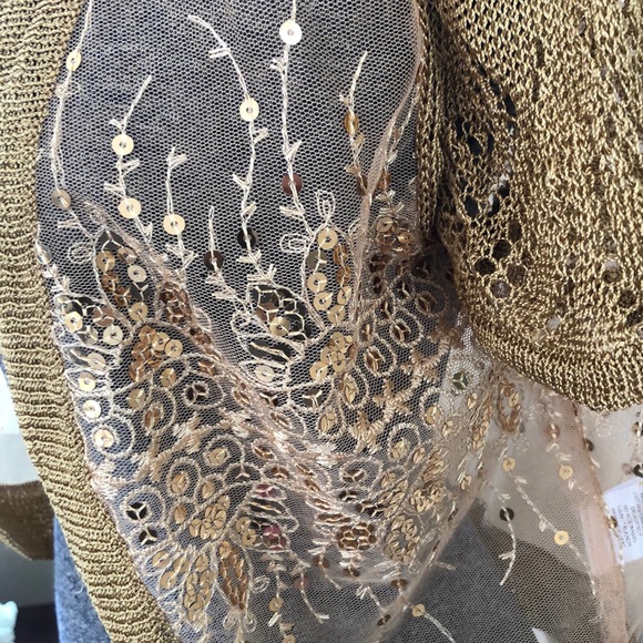 NWT 🔥❤️ Gold sequin dressy shrug short sleeve sweater SZ petite Small - Picture 7 of 7